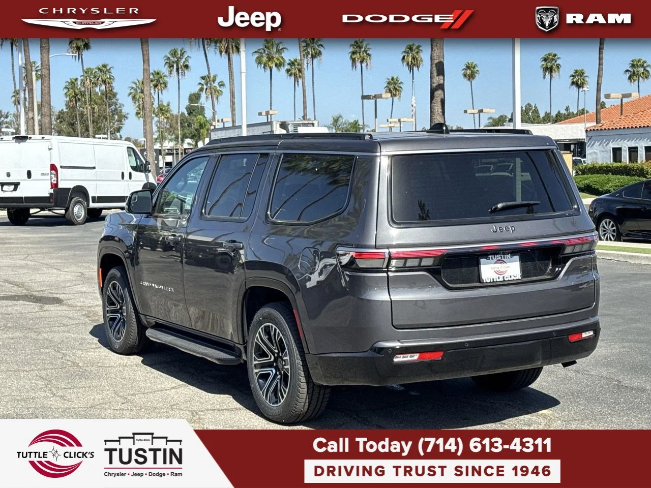 New 2026 Baltic-Gray Metallic Clear-Coat Exterior Paint Jeep 4DR 2WD image 12