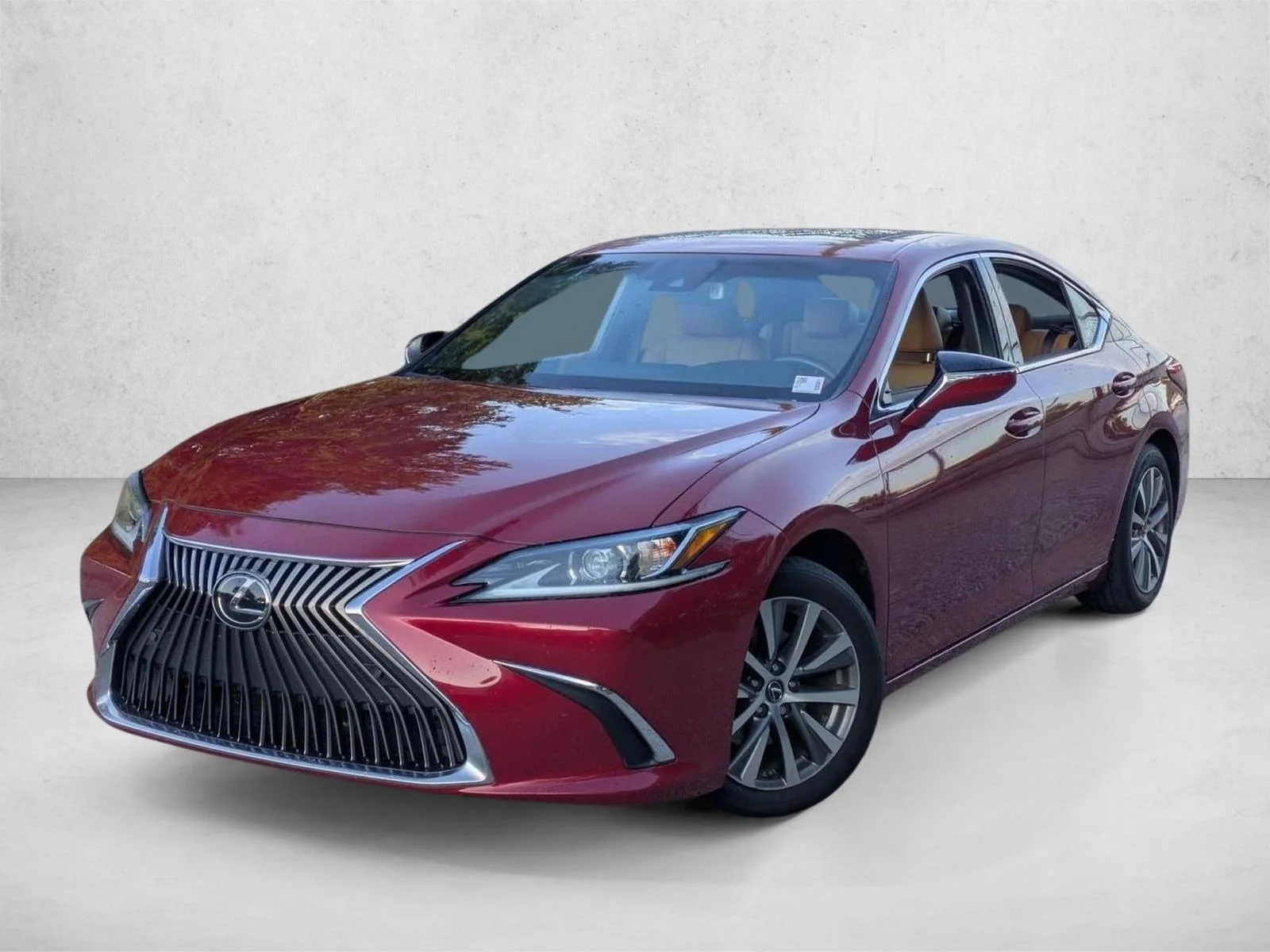 Used 2019 Matador Red Mica Lexus ES 350 image 1