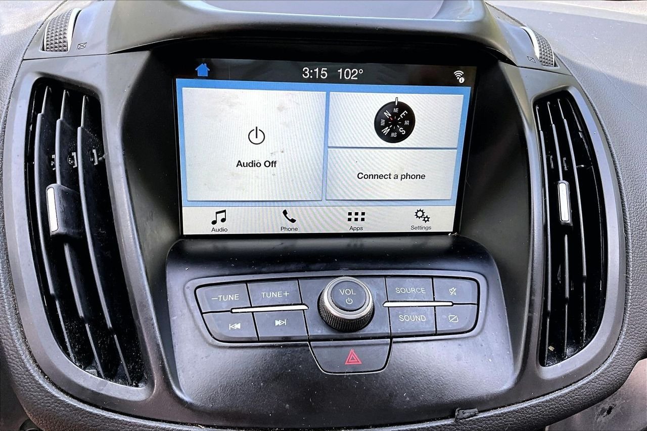 Used 2019 Orange Ford SEL image 24