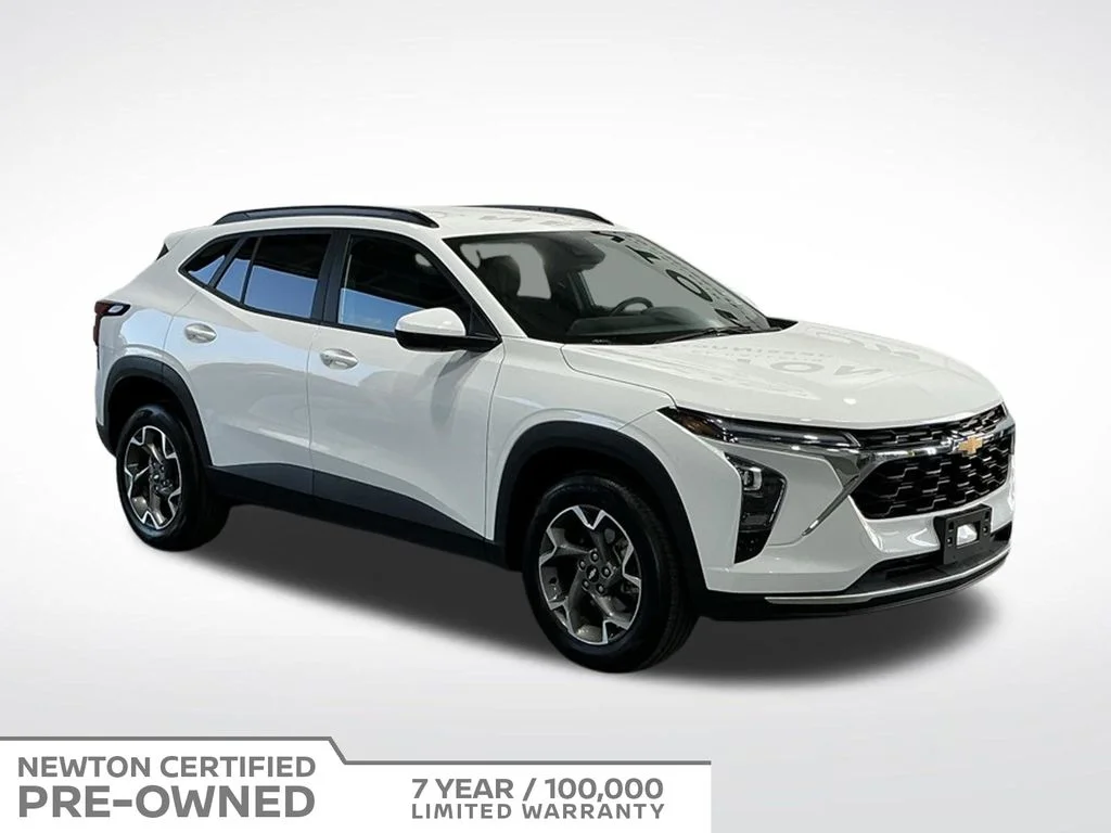 2025 Chevrolet Trax LT's photo