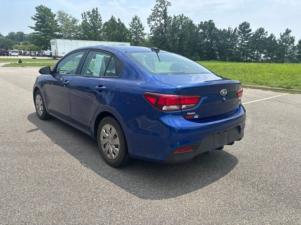 Used 2019 Blue Kia S image 5