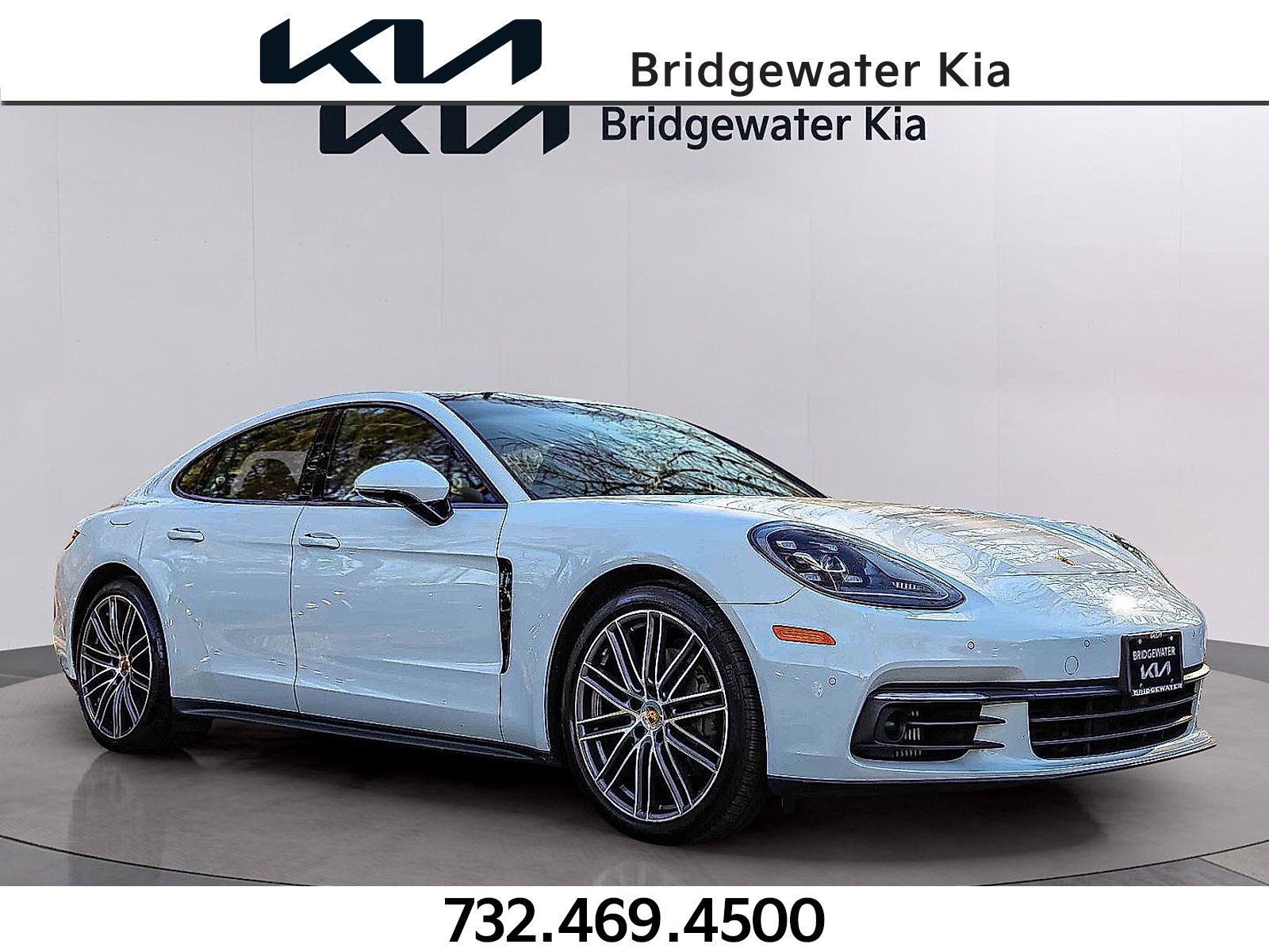 2020 Porsche Panamera