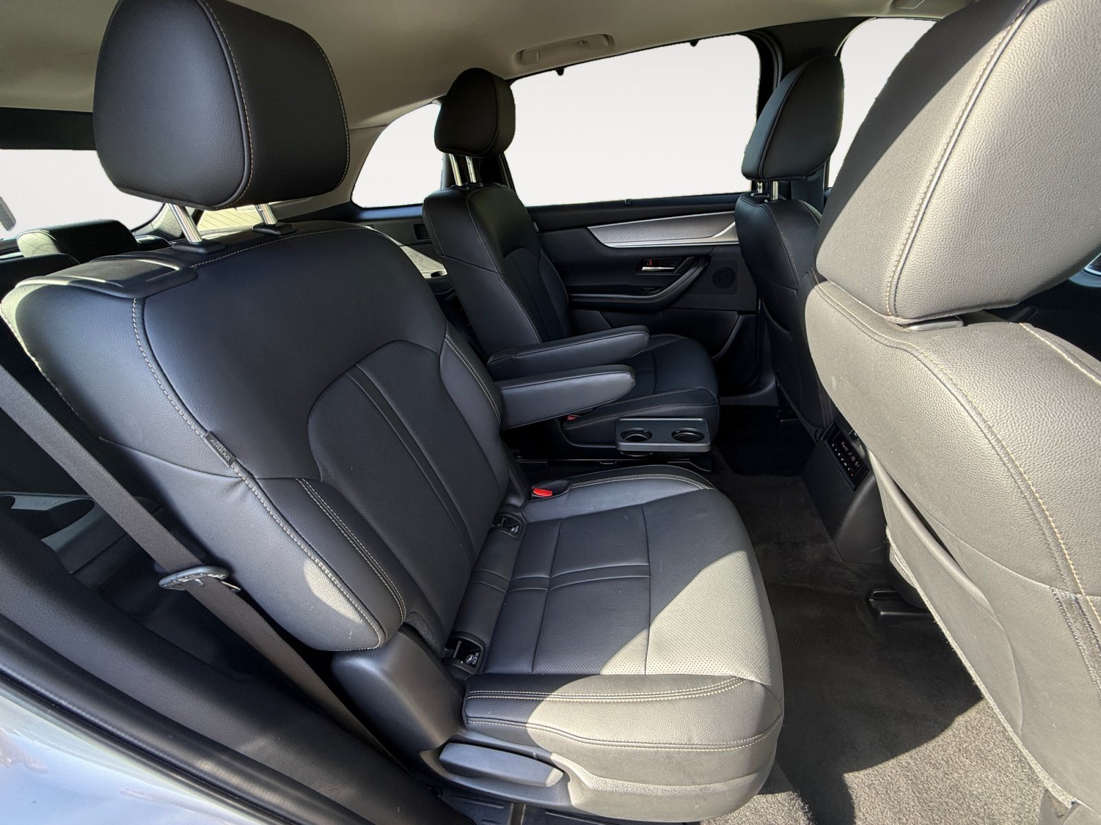 Certified Used 2024 Platinum Mazda 3.3 Turbo Preferred image 18