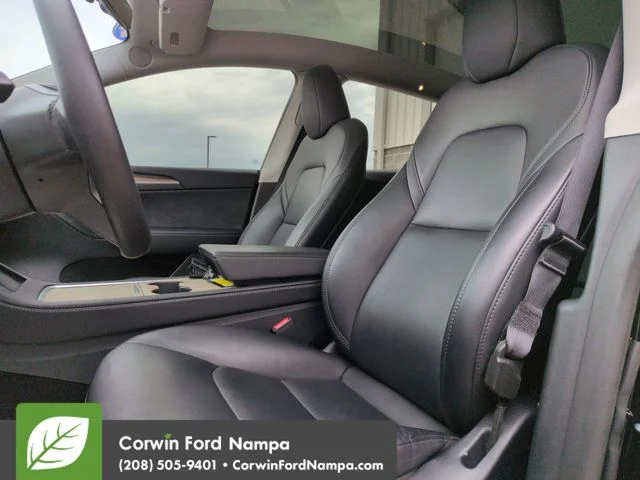 Used 2025 Black Tesla  image 22