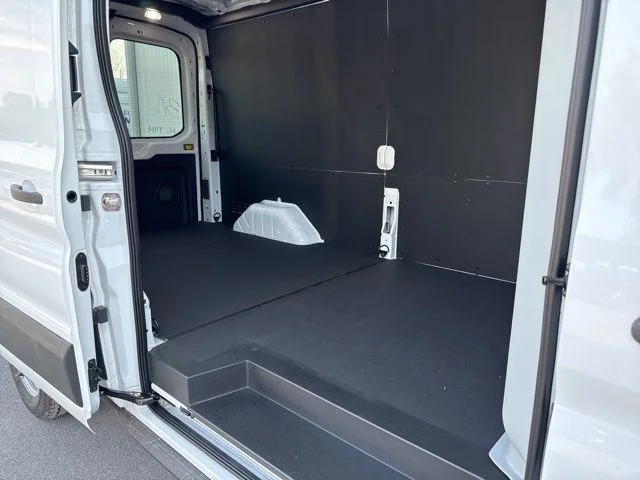 2025 Ford Transit Van Base - Photo 21