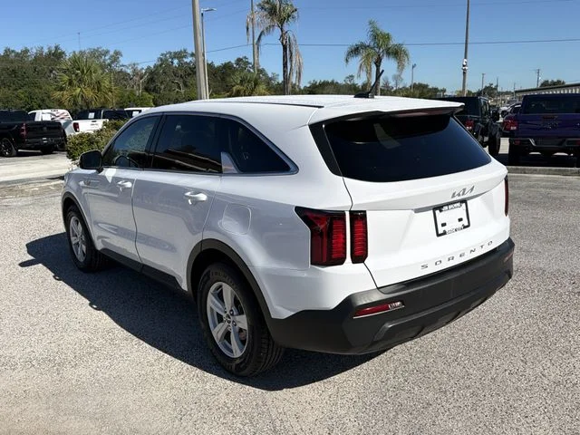 Used 2022 White Kia LX image 6