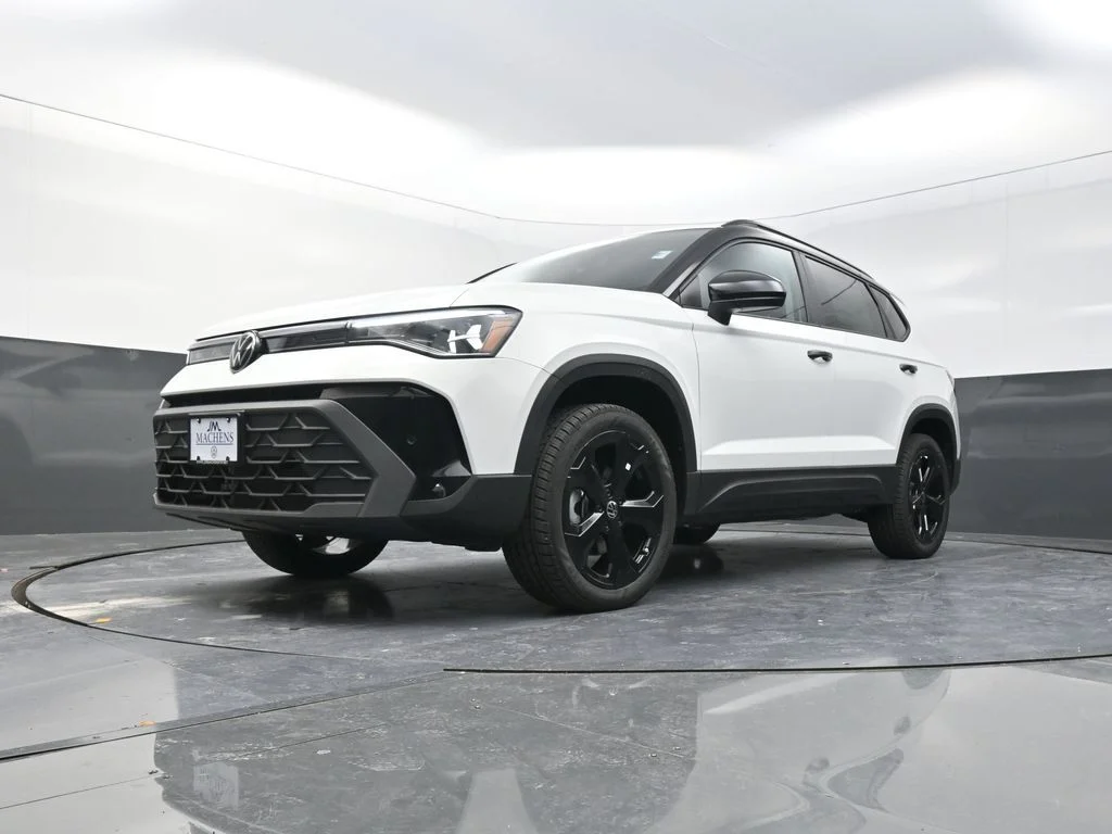 2026 Volkswagen Taos SE Black - Photo 23