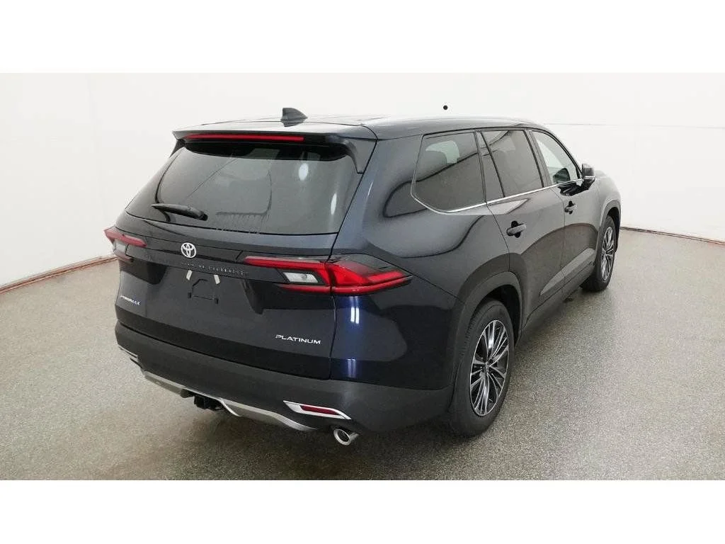 New 2026  Toyota MAX Platinum image 10