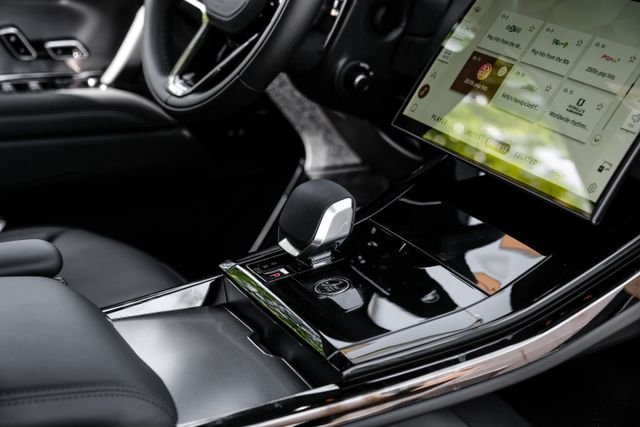 New 2026  Land Rover Dynamic SE image 29