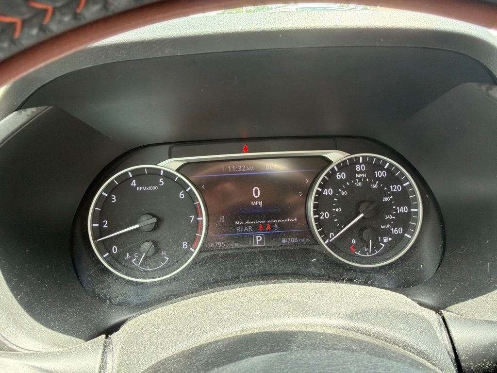 Used 2022 Gray Nissan SR image 3
