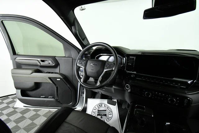 2025 Chevrolet Silverado 1500 ZR2 - Photo 19