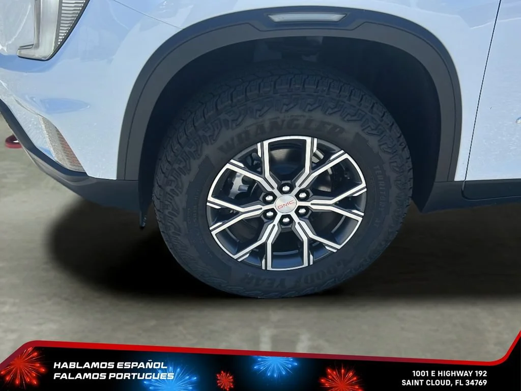 New 2026 Summit White GMC AT4 image 33