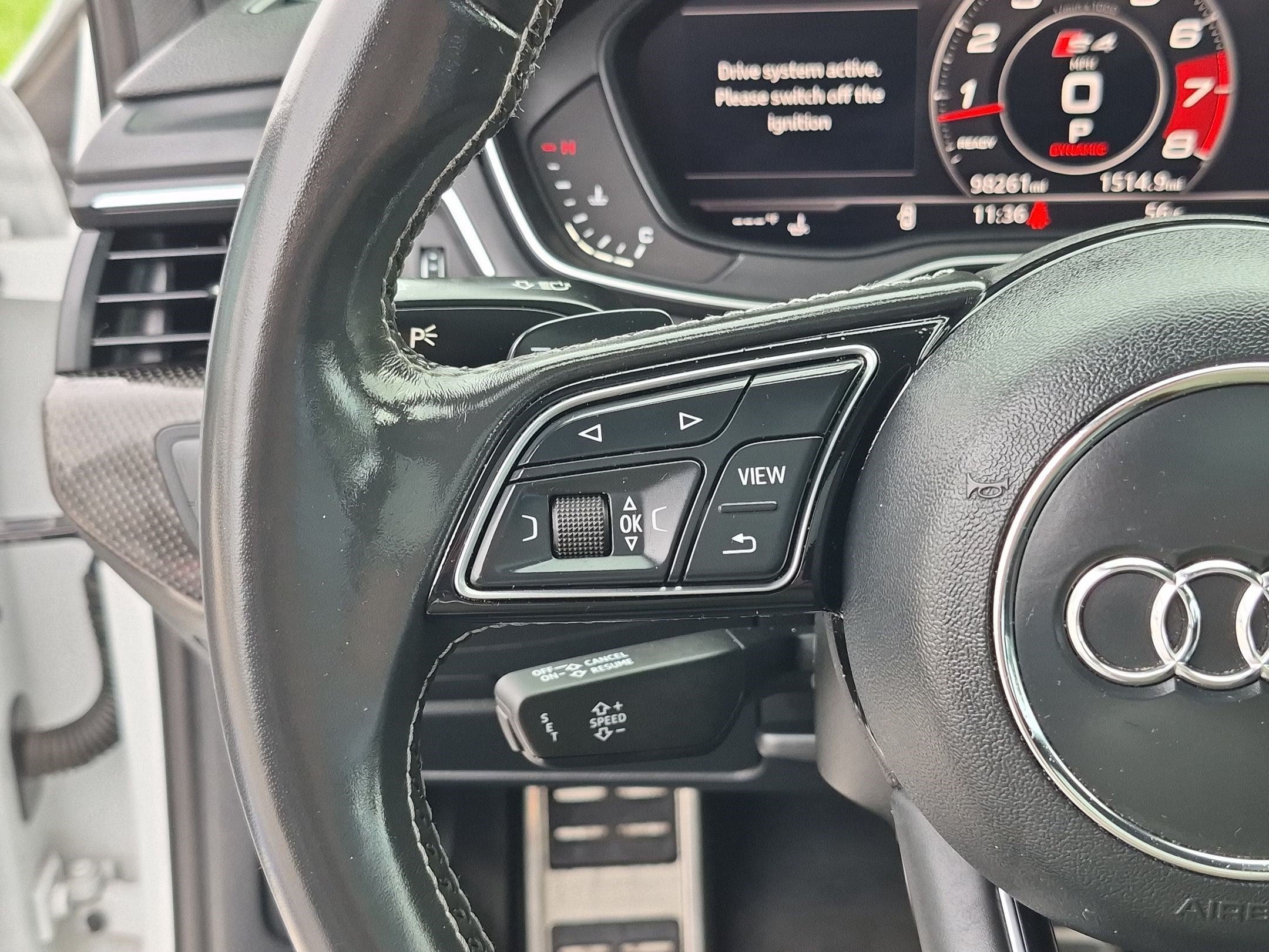 Used 2018 Glacier White Audi Premium Plus image 17