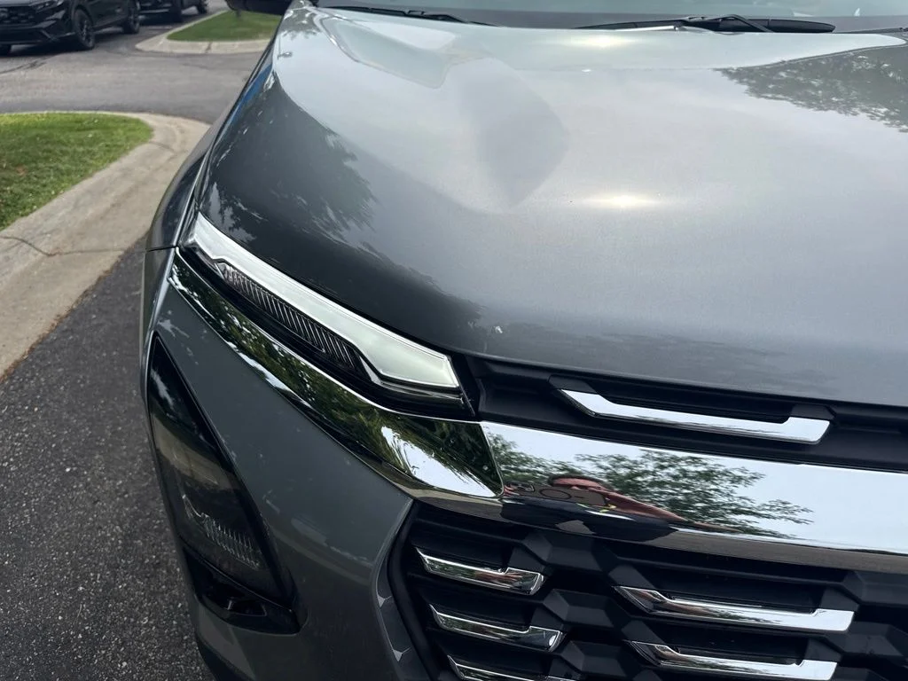 Used 2025 Sterling Gray Metallic Chevrolet LT image 3