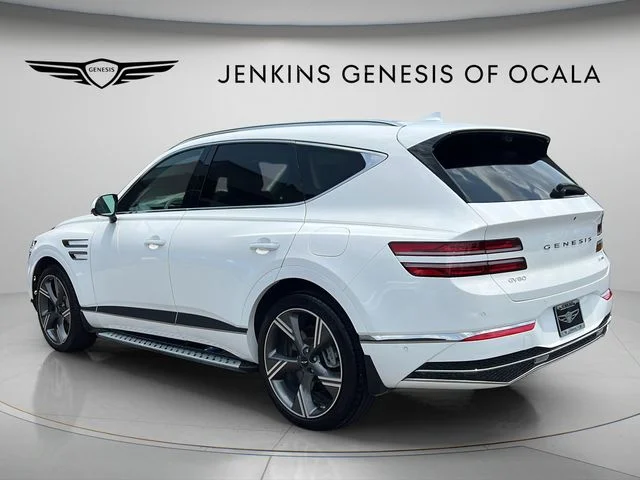 Used 2025 White Genesis 3.5T Prestige image 5
