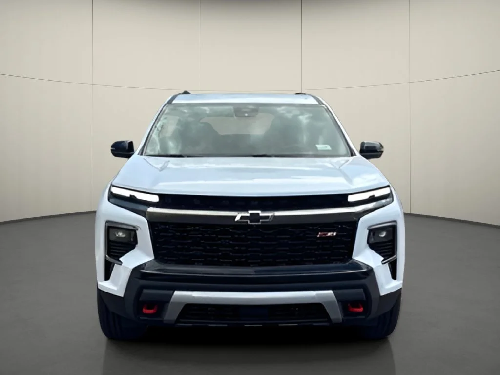 New 2026 Polar White Tricoat Chevrolet Z71 image 5