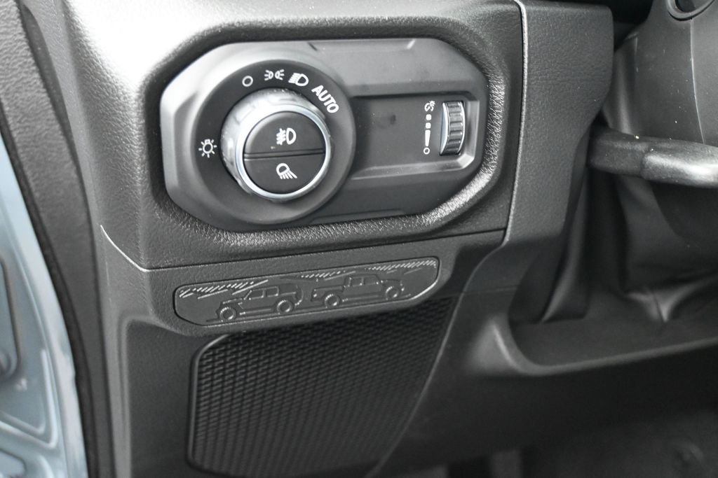 New 2026 Anvil Clearcoat Jeep Sport S image 21