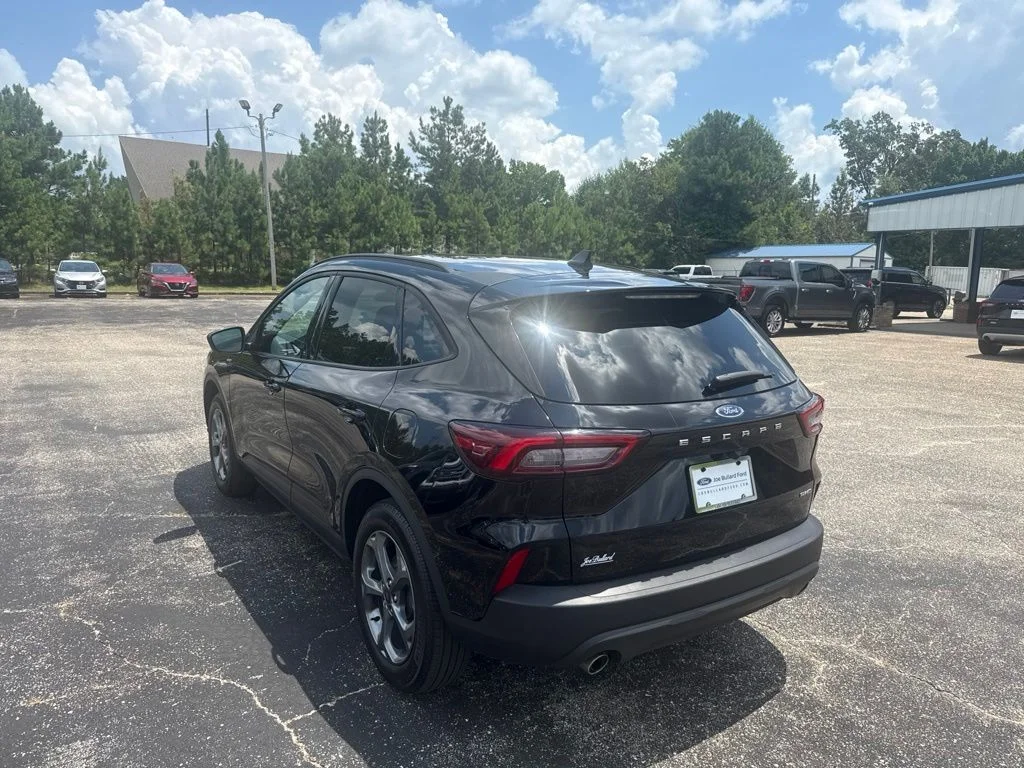 Used 2025 Black Ford ST-Line image 18