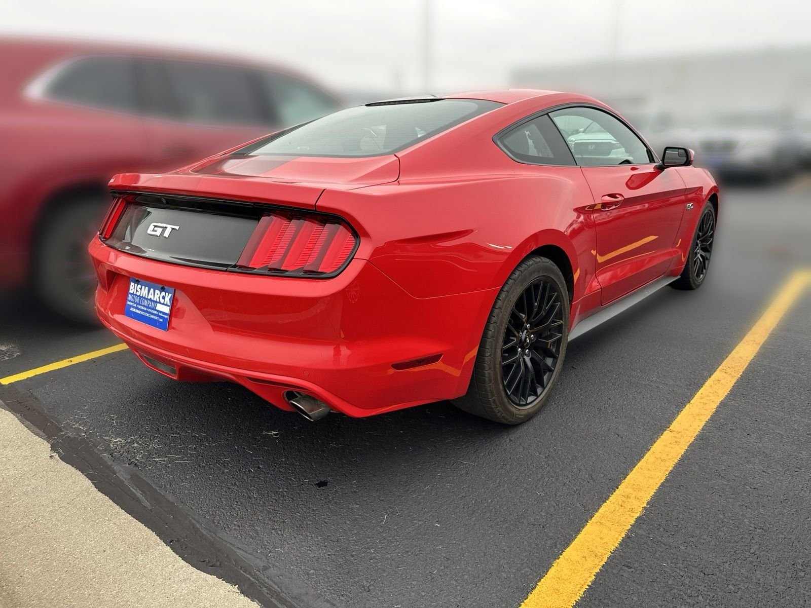 Used 2017 Red Ford GT image 3