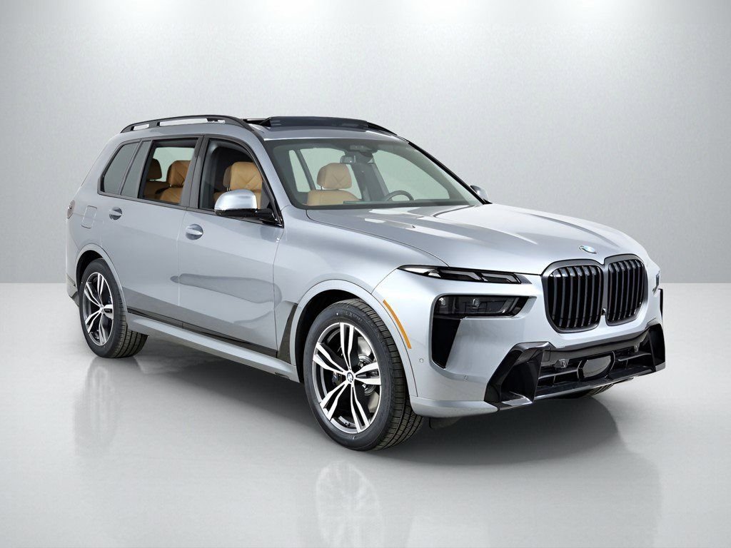 Used 2026 Gray BMW xDrive40i image 8
