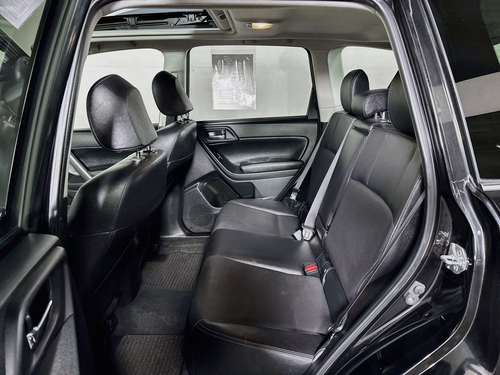 Used 2015 Crystal Black Silica Subaru 2.5i Limited image 21