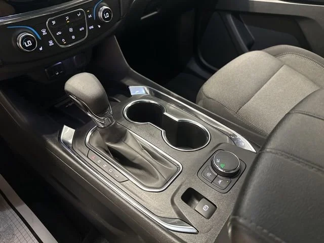 Used 2023 Sterling Gray Metallic Chevrolet LT Cloth image 27