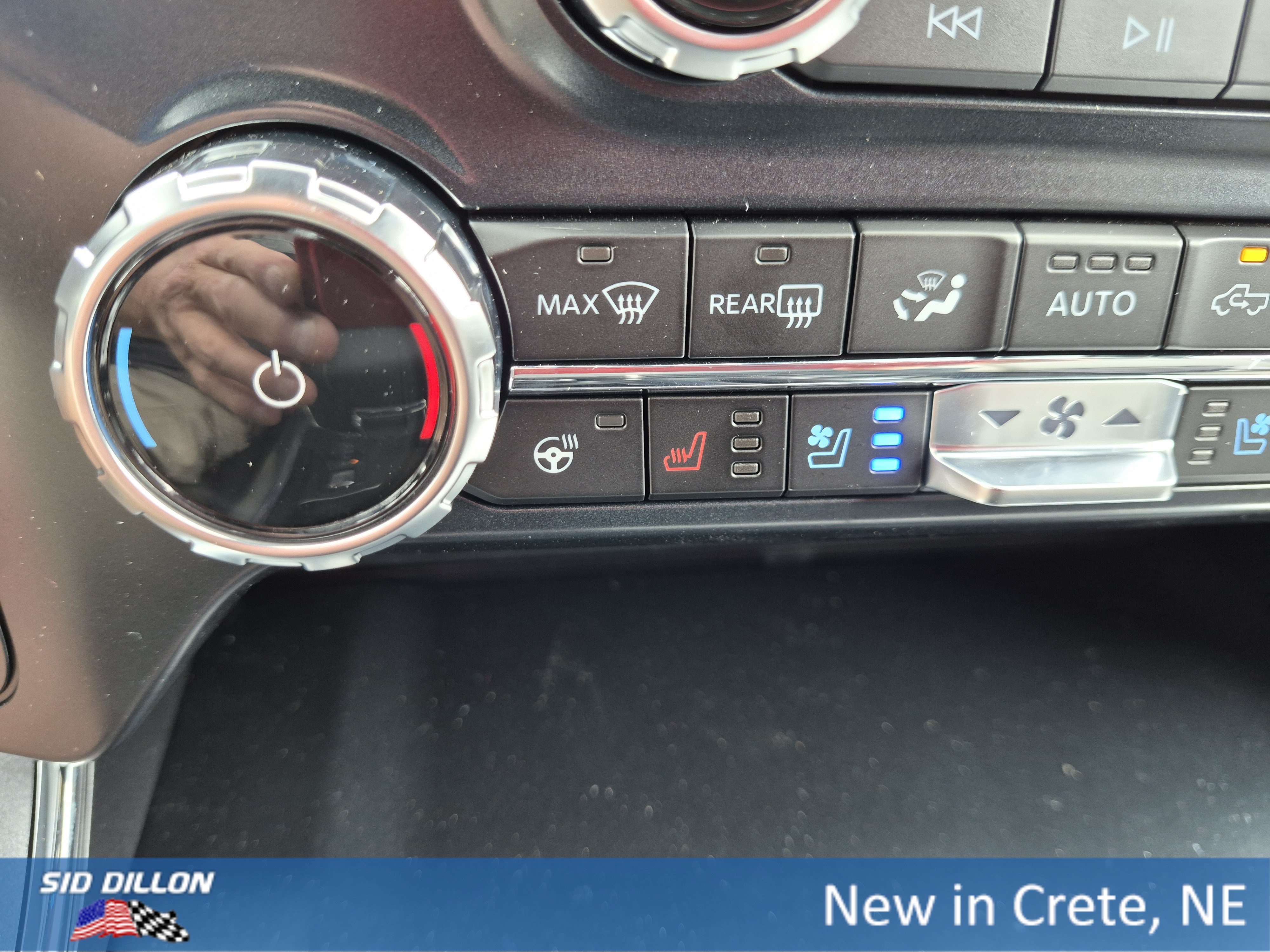 New 2026 Agate Black Metallic Ford Lariat® image 10