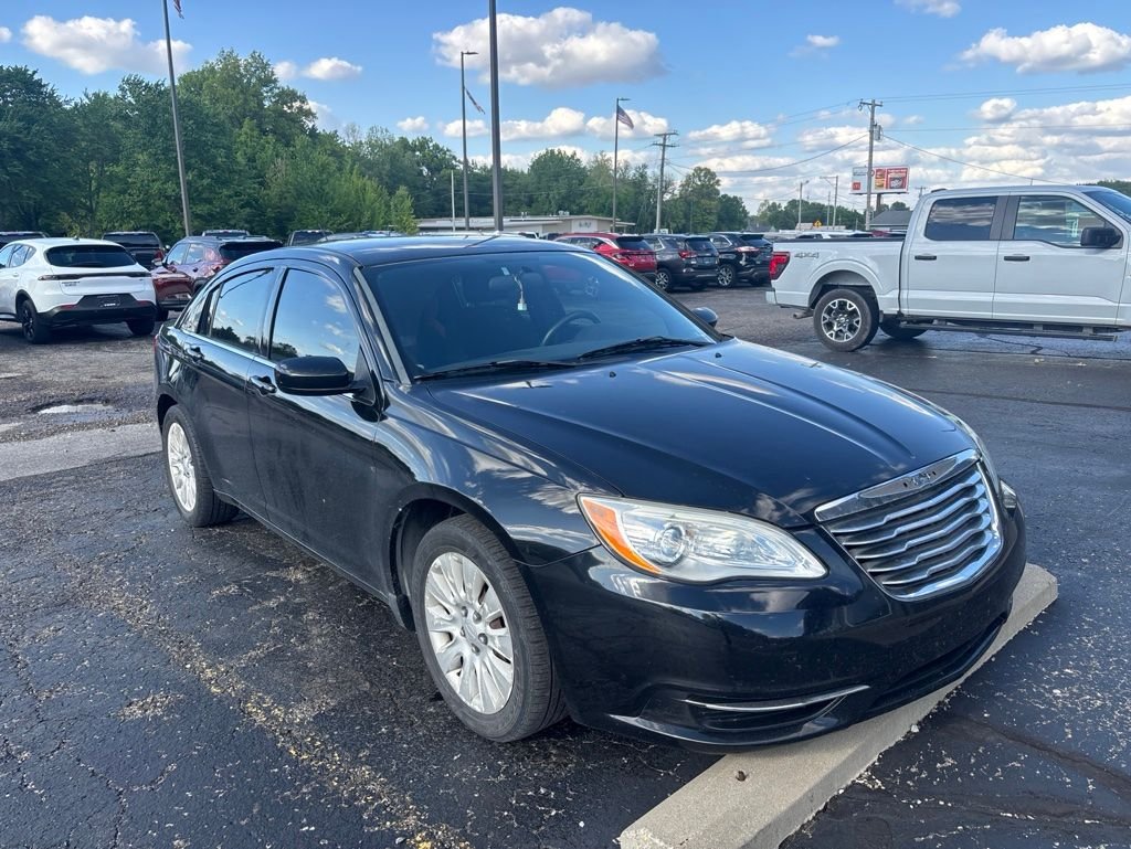 Used 2012 Black Clearcoat Chrysler LX image 3