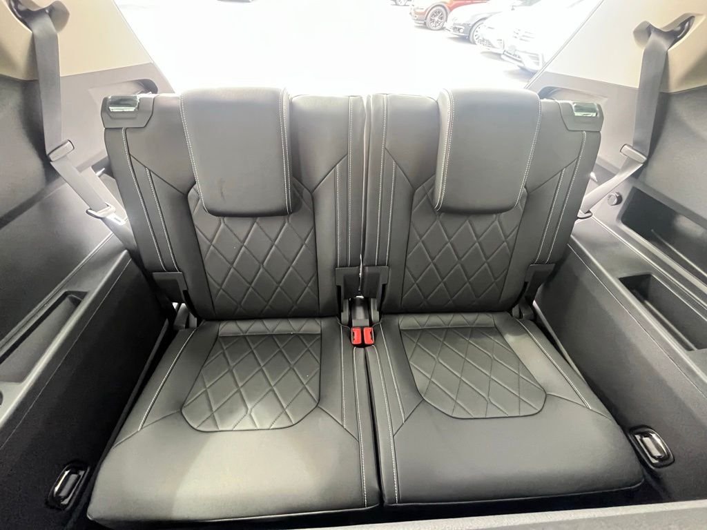 New 2026 White/off-white Volkswagen 2.0T SEL Premium R-Line image 26