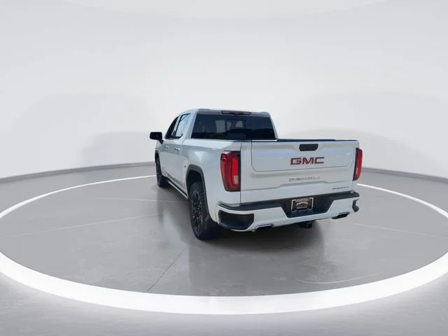 Used 2020 White GMC Denali image 7