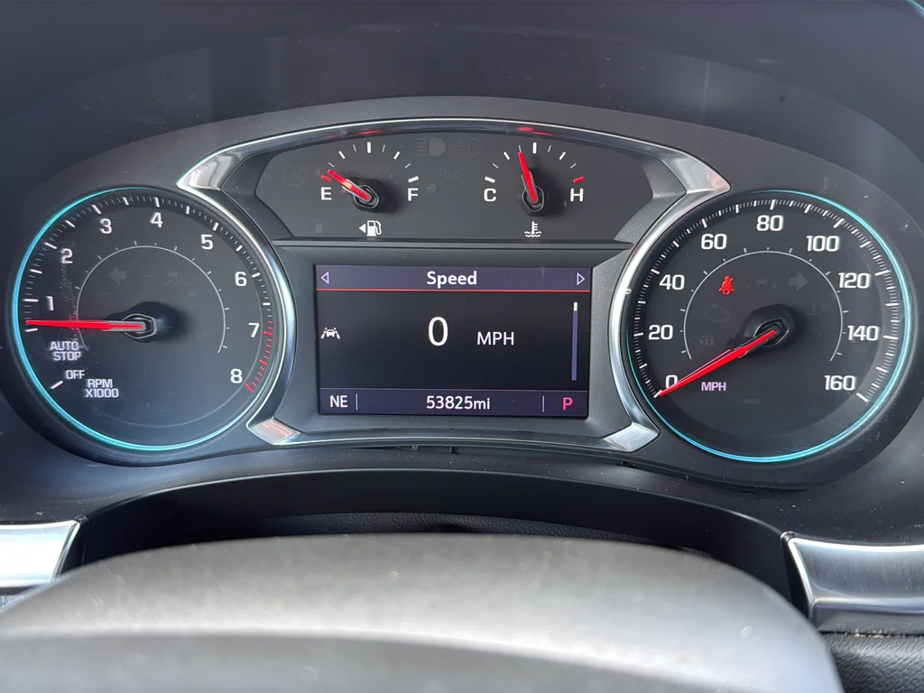 Used 2022 White Chevrolet LT image 20