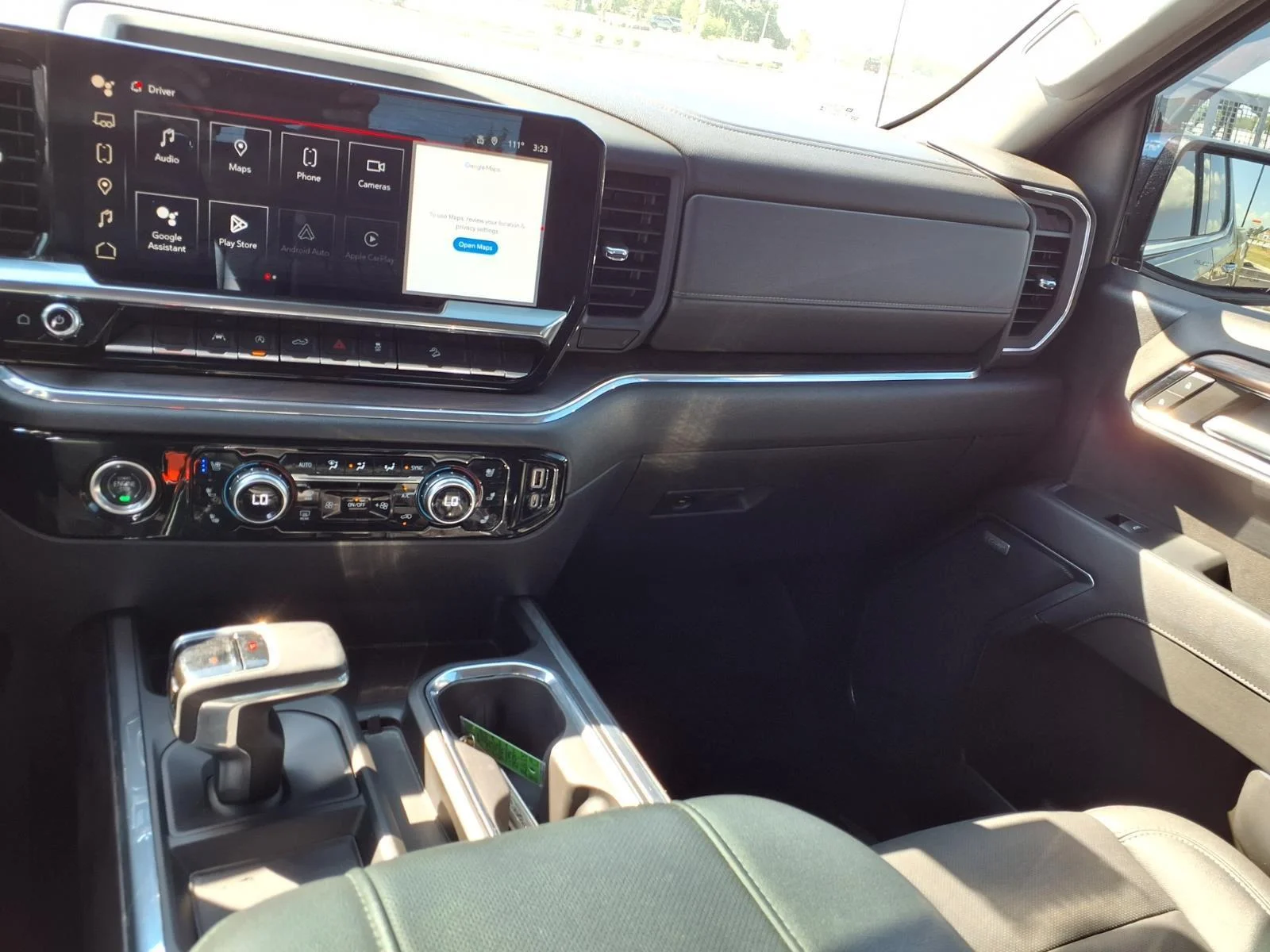 Used 2023 Onyx Black GMC SLT image 5