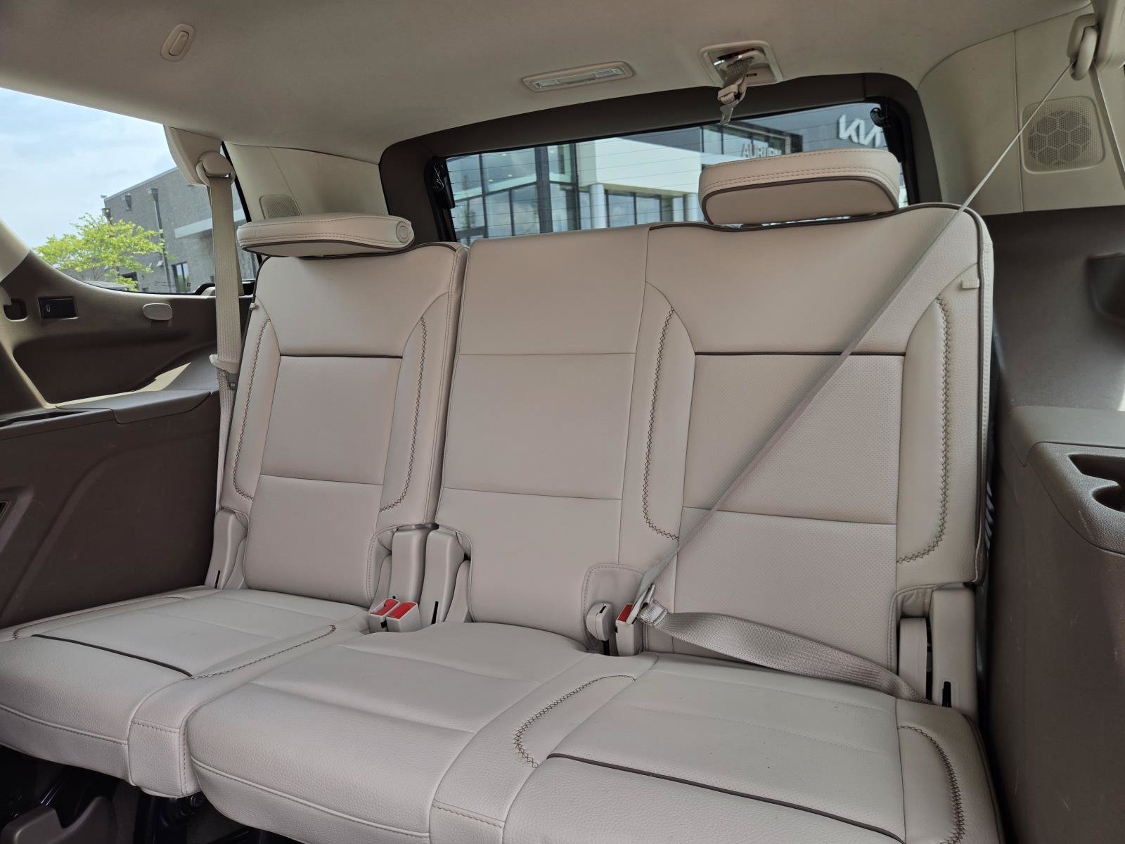 Used 2023 White GMC Denali image 14