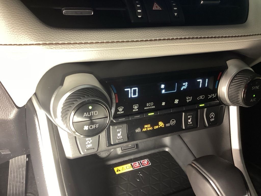 Used 2024 Black Toyota XLE Premium image 17