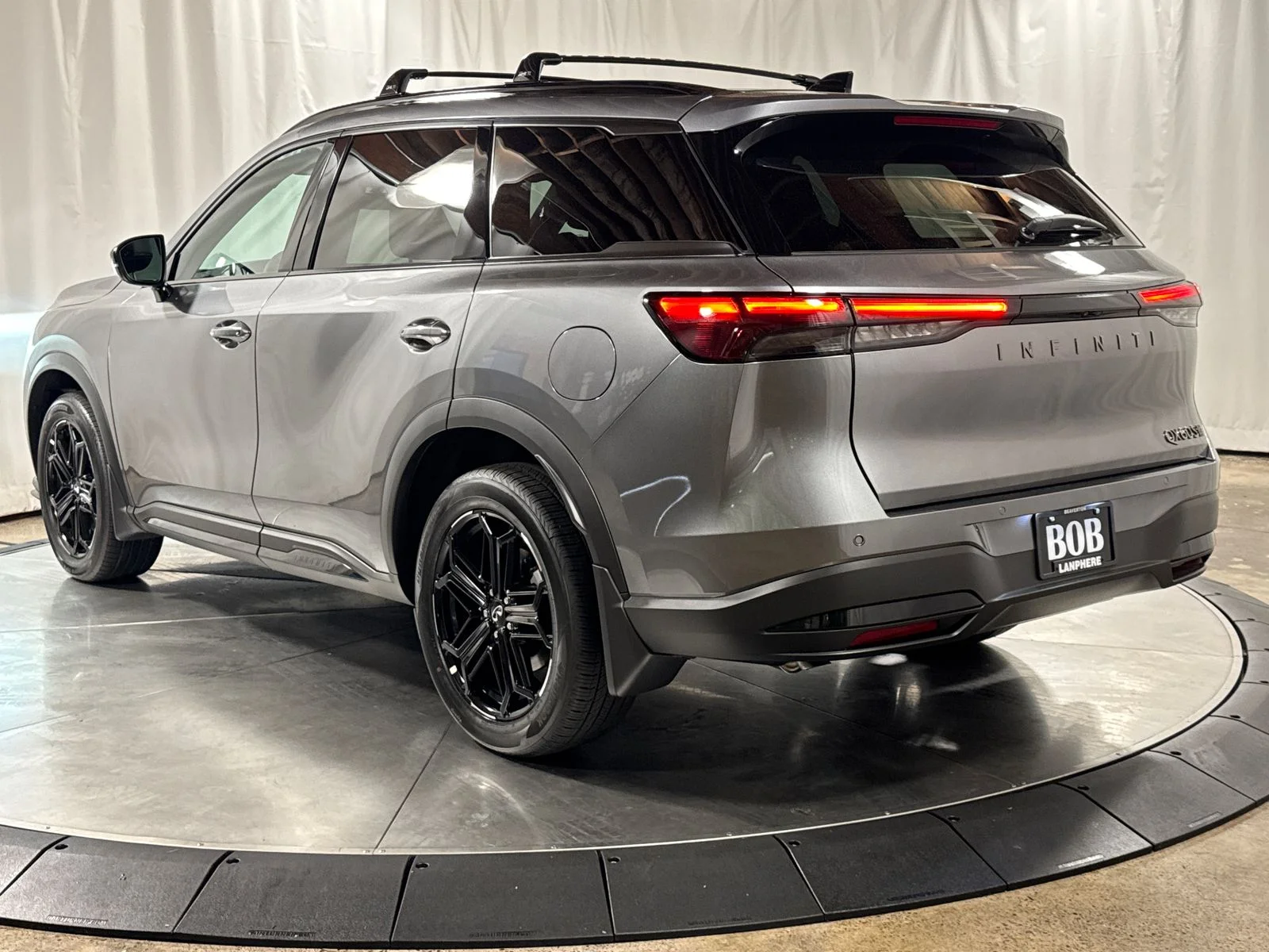 New 2027 Graphite Shadow INFINITI SPORT image 9