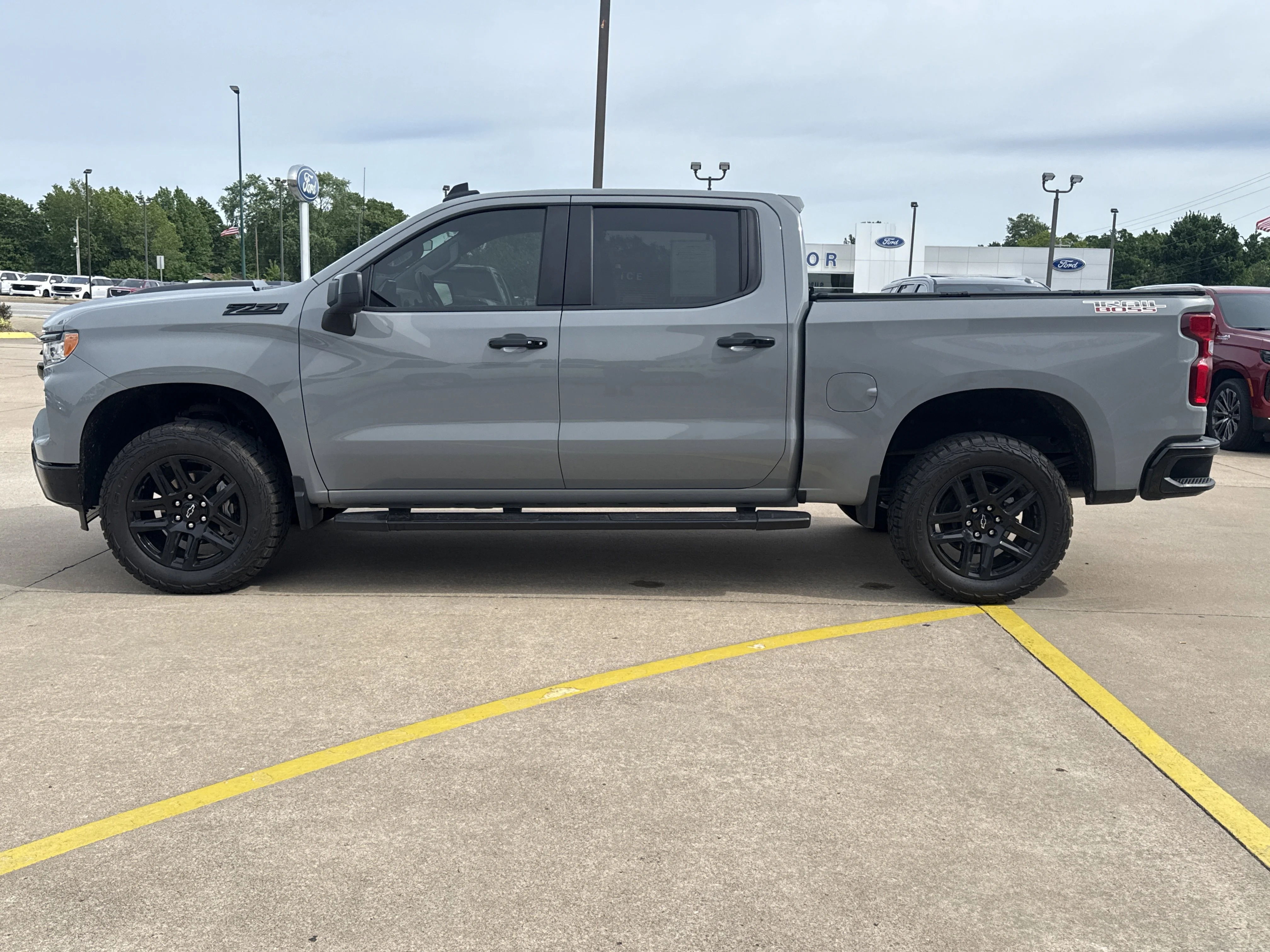 Used 2024 Slate Gray Metallic Chevrolet LT Trail Boss 4WD image 12