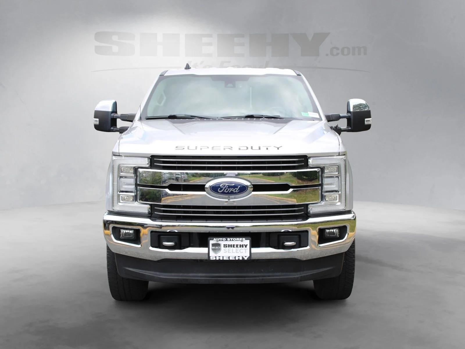 Used 2019 Silver Ford Lariat image 16