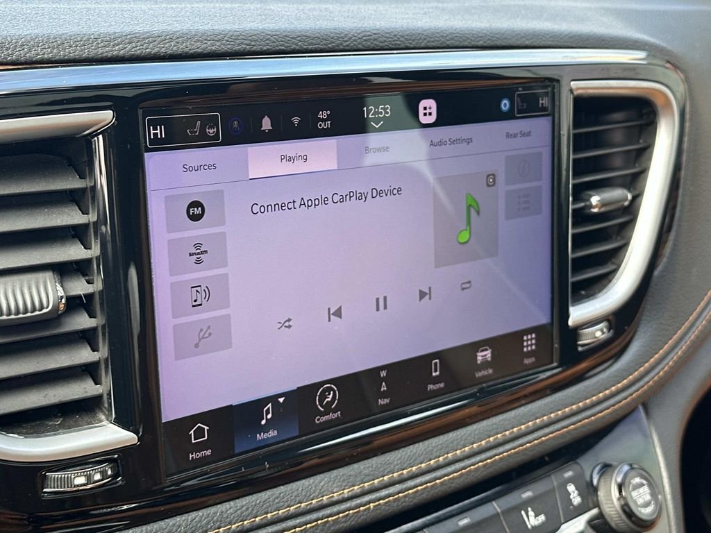 2023 Chrysler Pacifica Hybrid Pinnacle