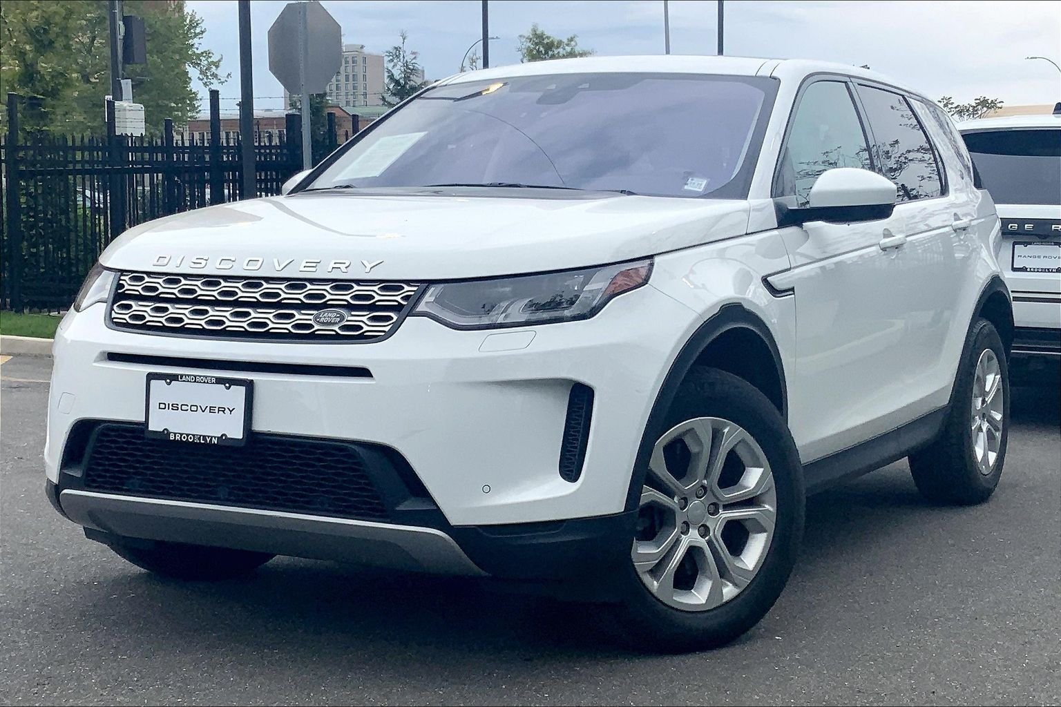 2020 Land Rover Discovery Sport 2.0 S's photo