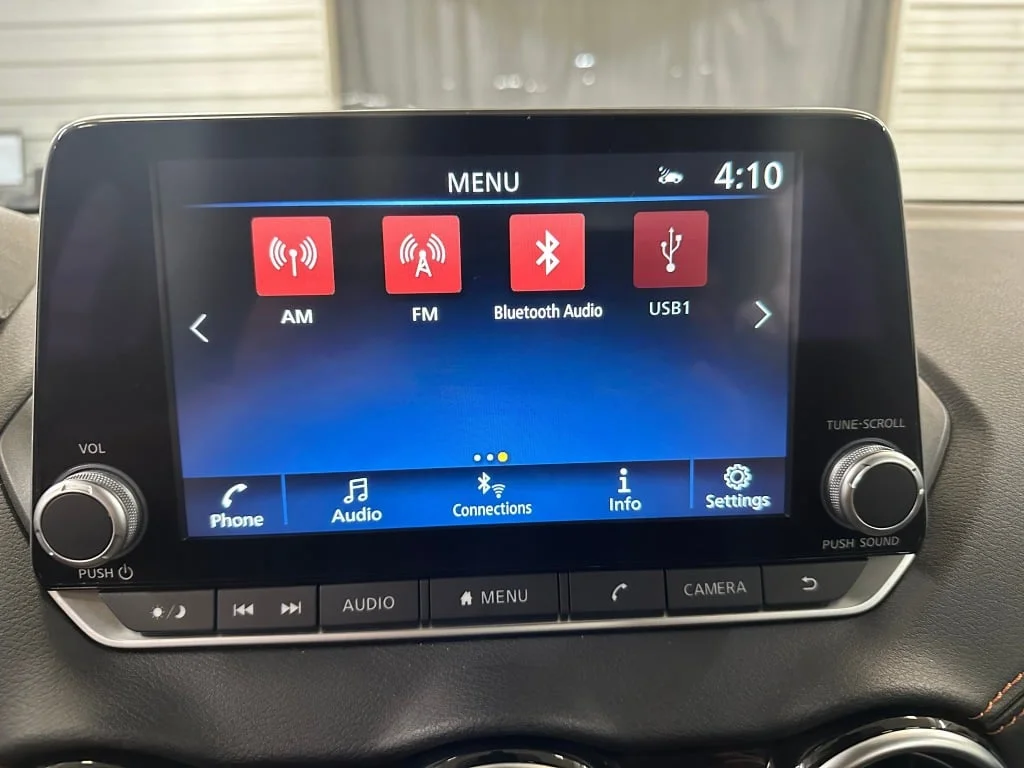 Used 2023 Super Black Nissan SR image 12