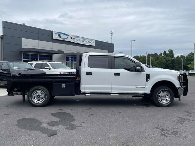 Used 2022 Oxford White Ford XL image 3