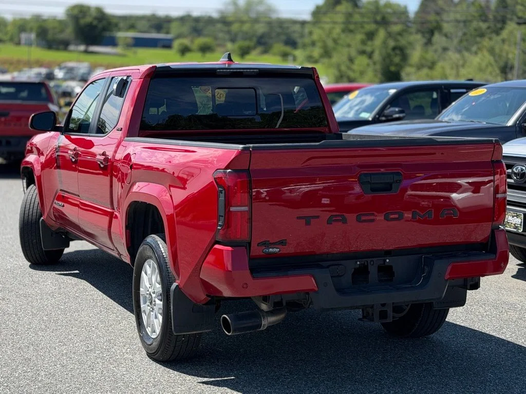 Used 2025 Red Toyota SR5 image 3