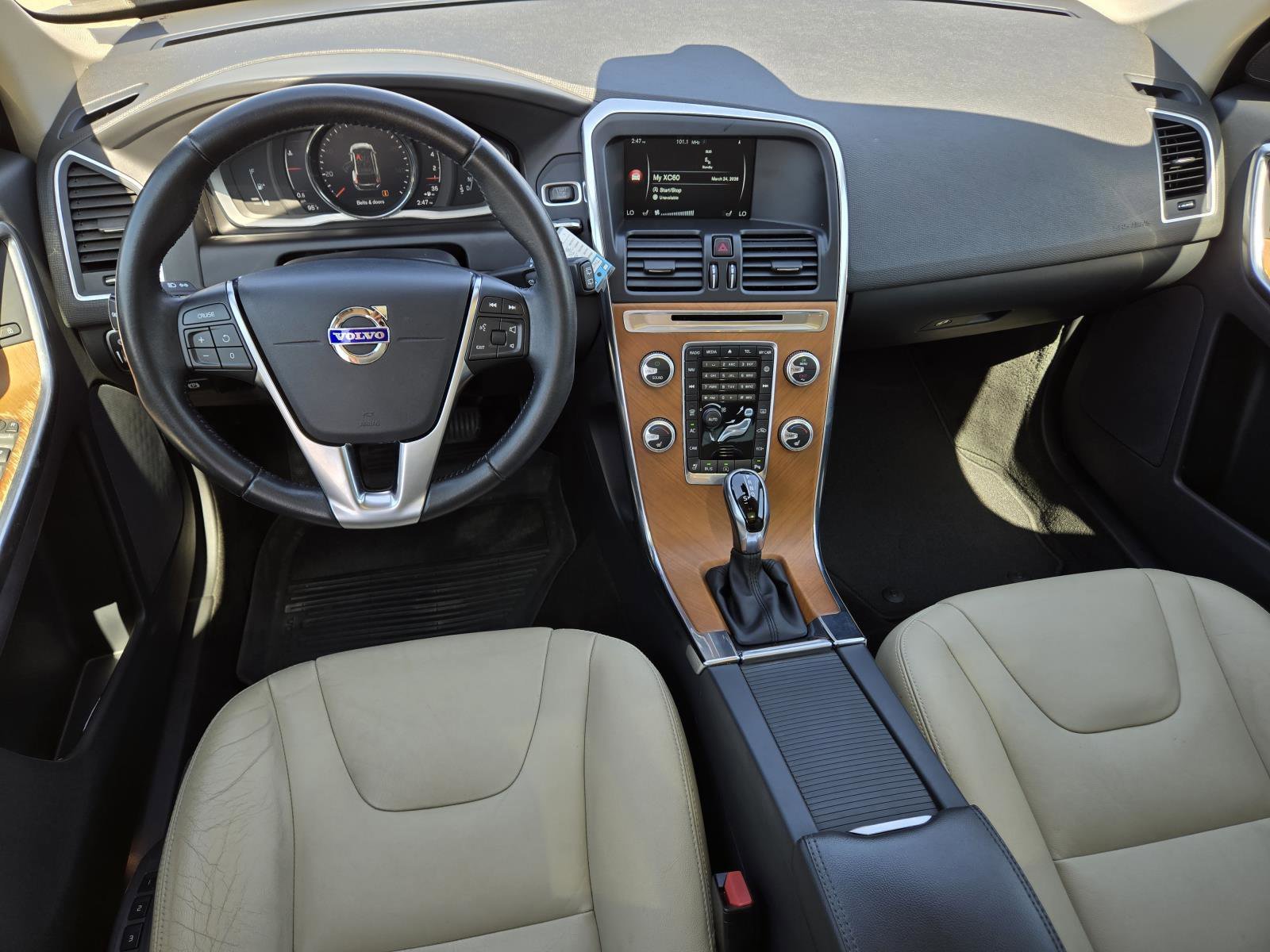 Used 2017 Blue Metallic Volvo Inscription image 36