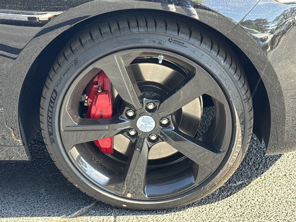 New 2026 Black Genesis 3.3T Sport Prestige image 12