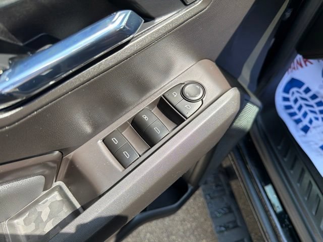 Used 2026 Onyx Black GMC Elevation image 20