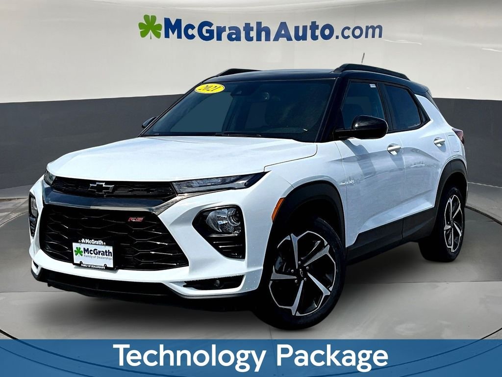 Used 2021 White Chevrolet RS image 3