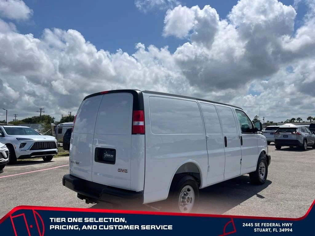 New 2026 Summit White GMC Work Van image 7