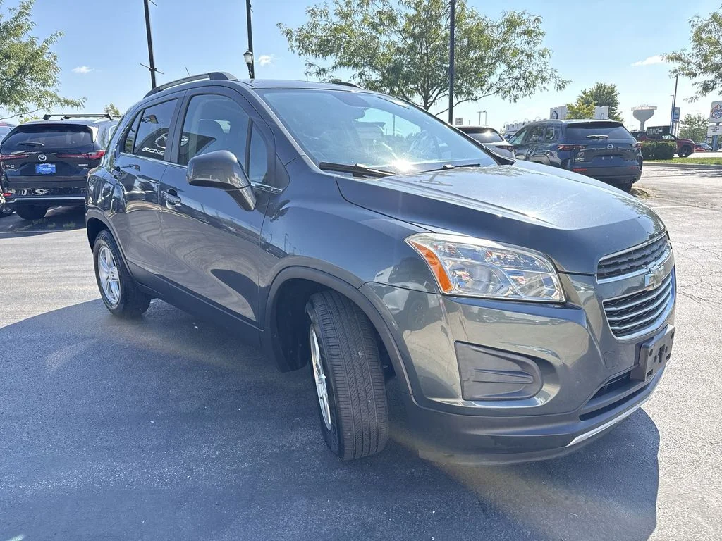 Used 2016 Gray Chevrolet LT image 5