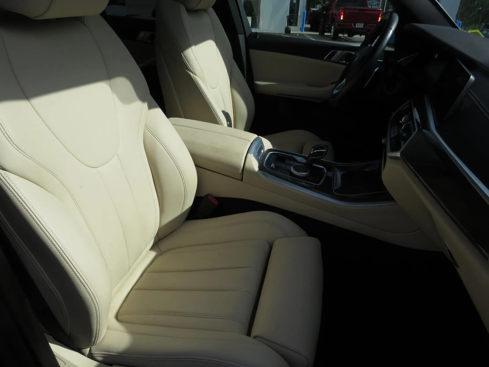 Used 2022 Sparkling Brown M BMW xDrive45e image 22