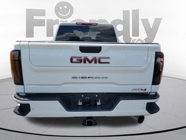 Used 2025 White GMC AT4 image 4